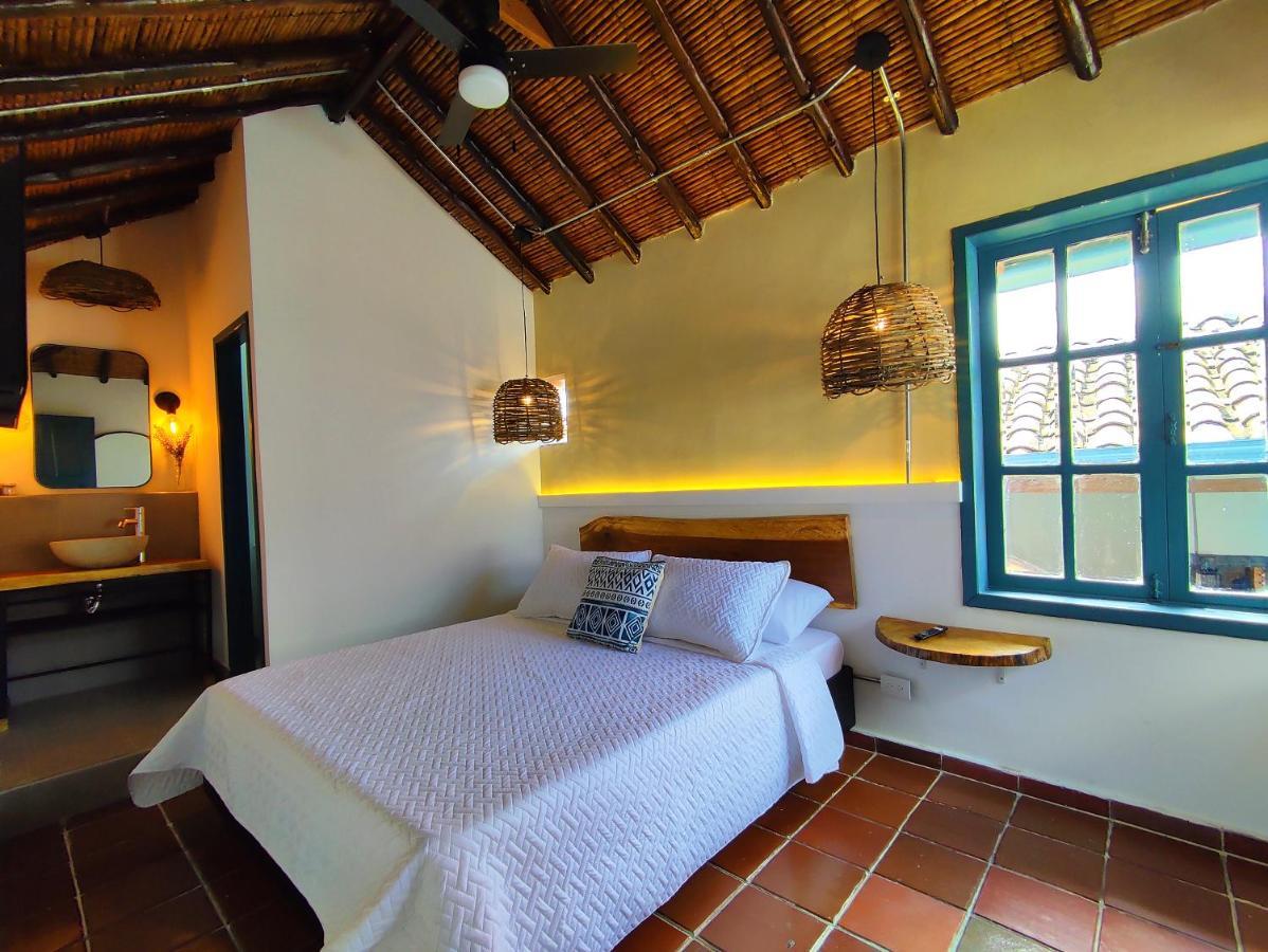 Trip Monkey Giron Hotell Exteriör bild